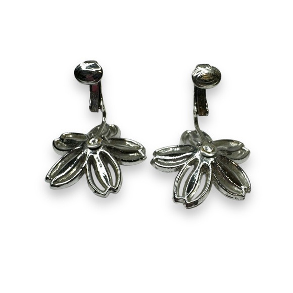 Sarah Coventry Silver Tone Black Crystal Flower Brooch Clip On Earrings Set - Picture 4 of 7